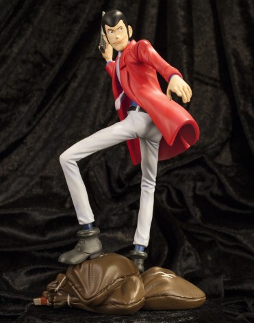 The resin statue of Lupin the 3rd - 1