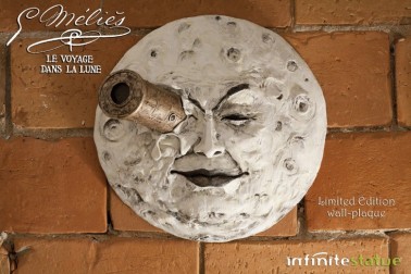 The sculpture of the moon of Mèliés - 5