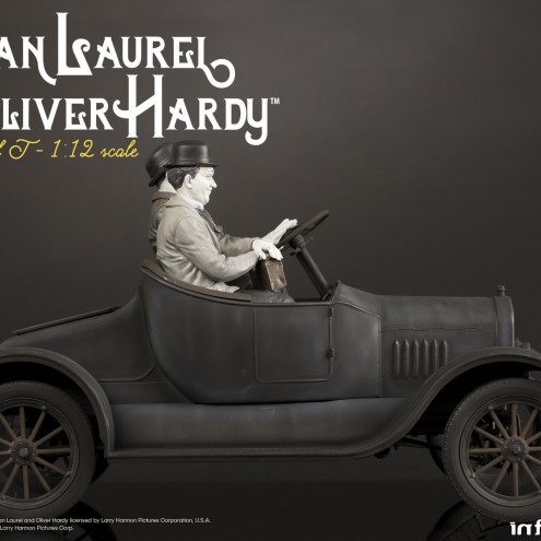 Laurel & Hardy on Ford Model T 1:12 scale - 4