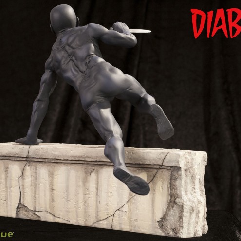Incredibly dynamic statue of Diabolik - 4