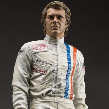 Limited edition statue tribute to the great Steve McQueen - 15